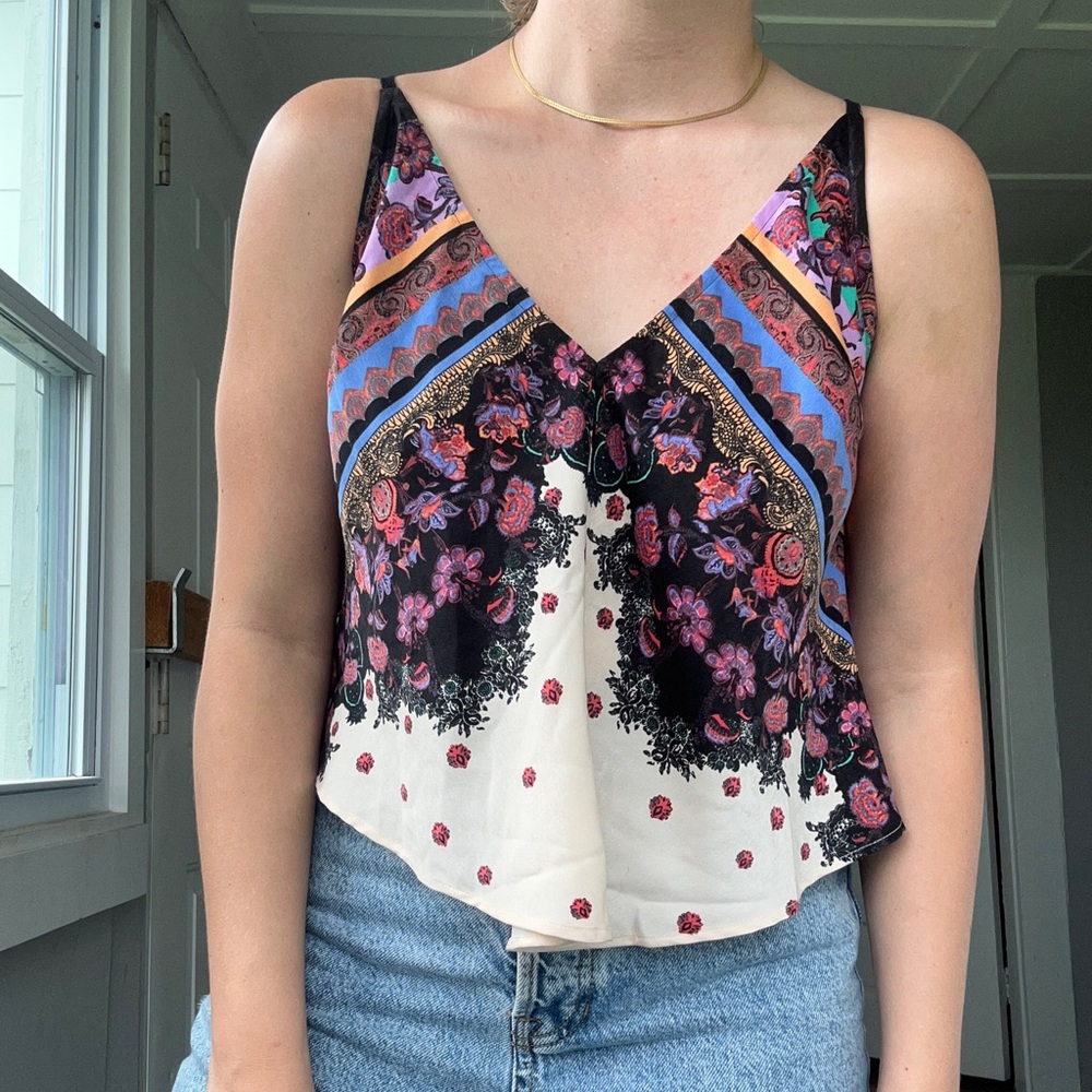 Free People Tank 💜